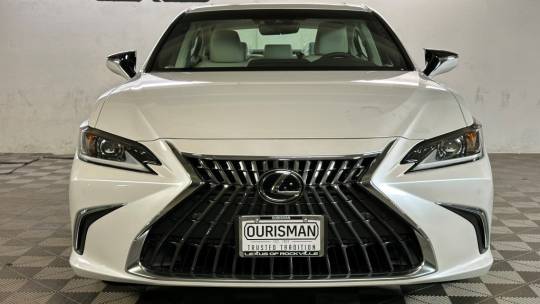 2025 Lexus ES