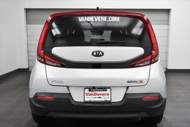 2021 kia soul s