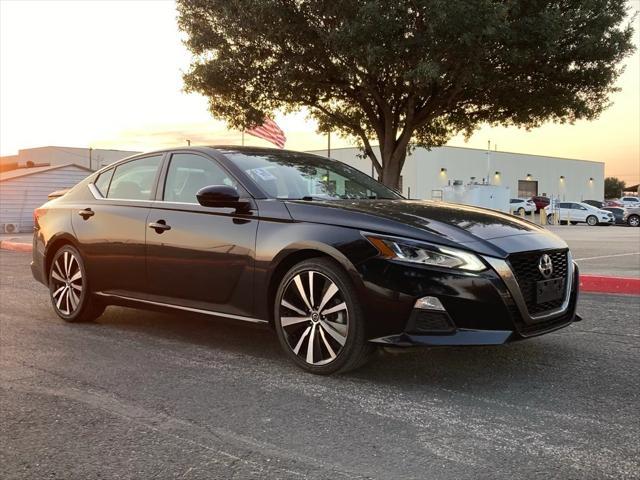 2021 nissan altima sr fwd