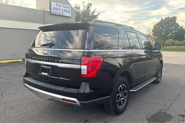 2022 ford expedition xlt