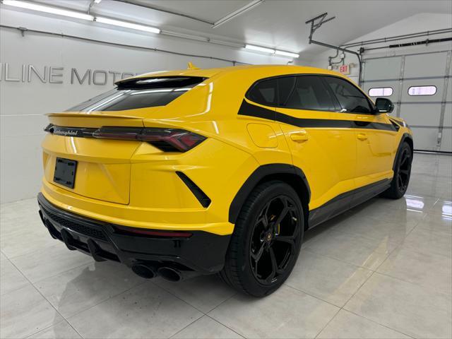 2022 lamborghini urus pearl capsule