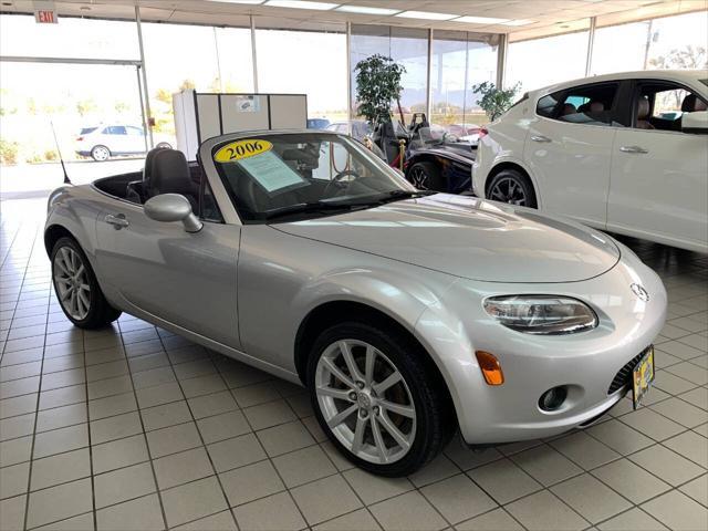 2006 mazda mx-5 miata grand touring