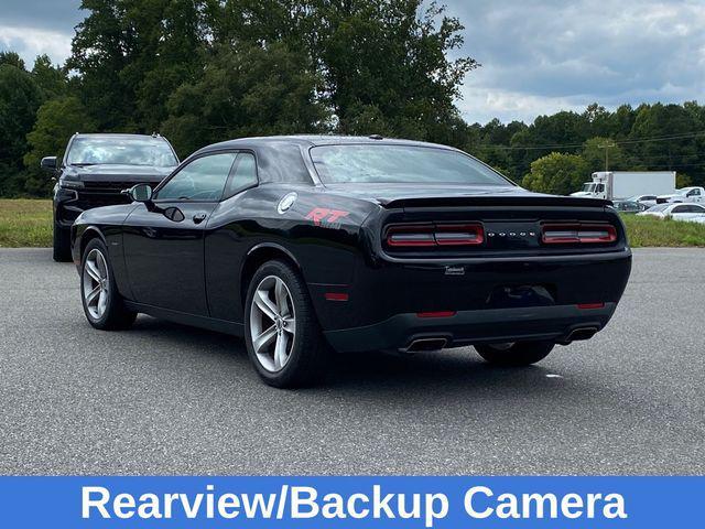 2017 dodge challenger r/t