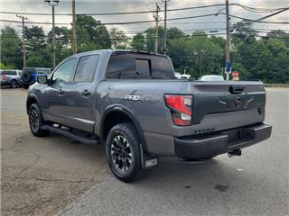 2020 Nissan Titan pro-4x