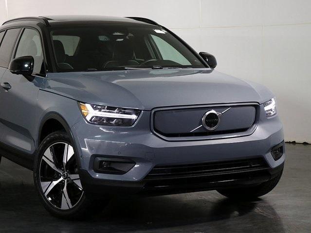 2022 volvo xc40 recharge pure electric p8 twin plus