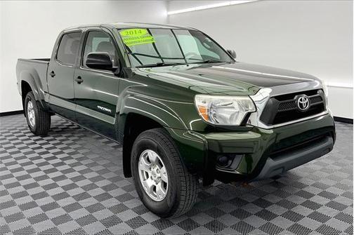 2014 toyota tacoma in minneapolis, minnesota