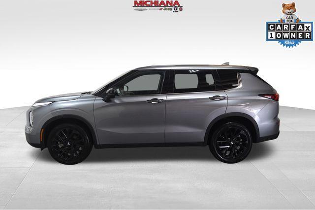 2023 mitsubishi outlander se black edition