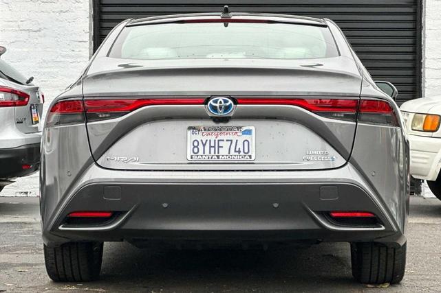 2021 toyota mirai xle
