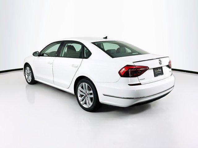 2019 volkswagen passat 2.0t wolfsburg edition