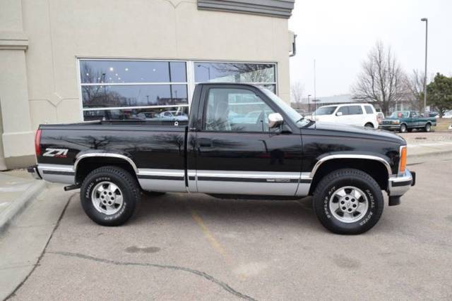 1992 gmc sierra 1500 sle 2dr k1500 4wd standard cab short box******