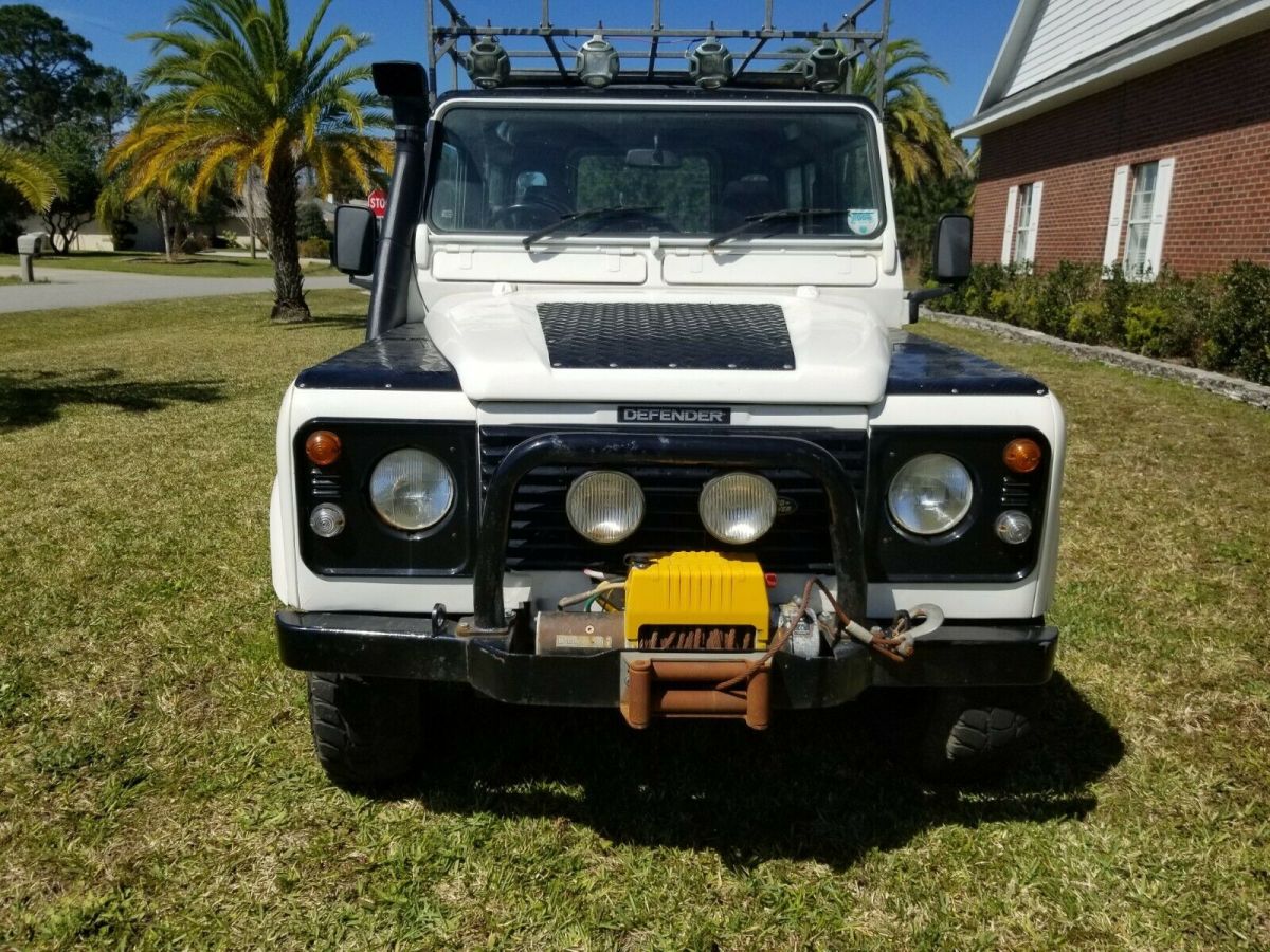 land rover defender tdi 300