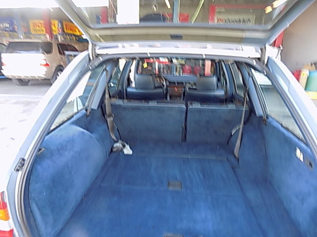 1991 mercedes-benz 300te station wagon 119,642, one owner, clean interior
