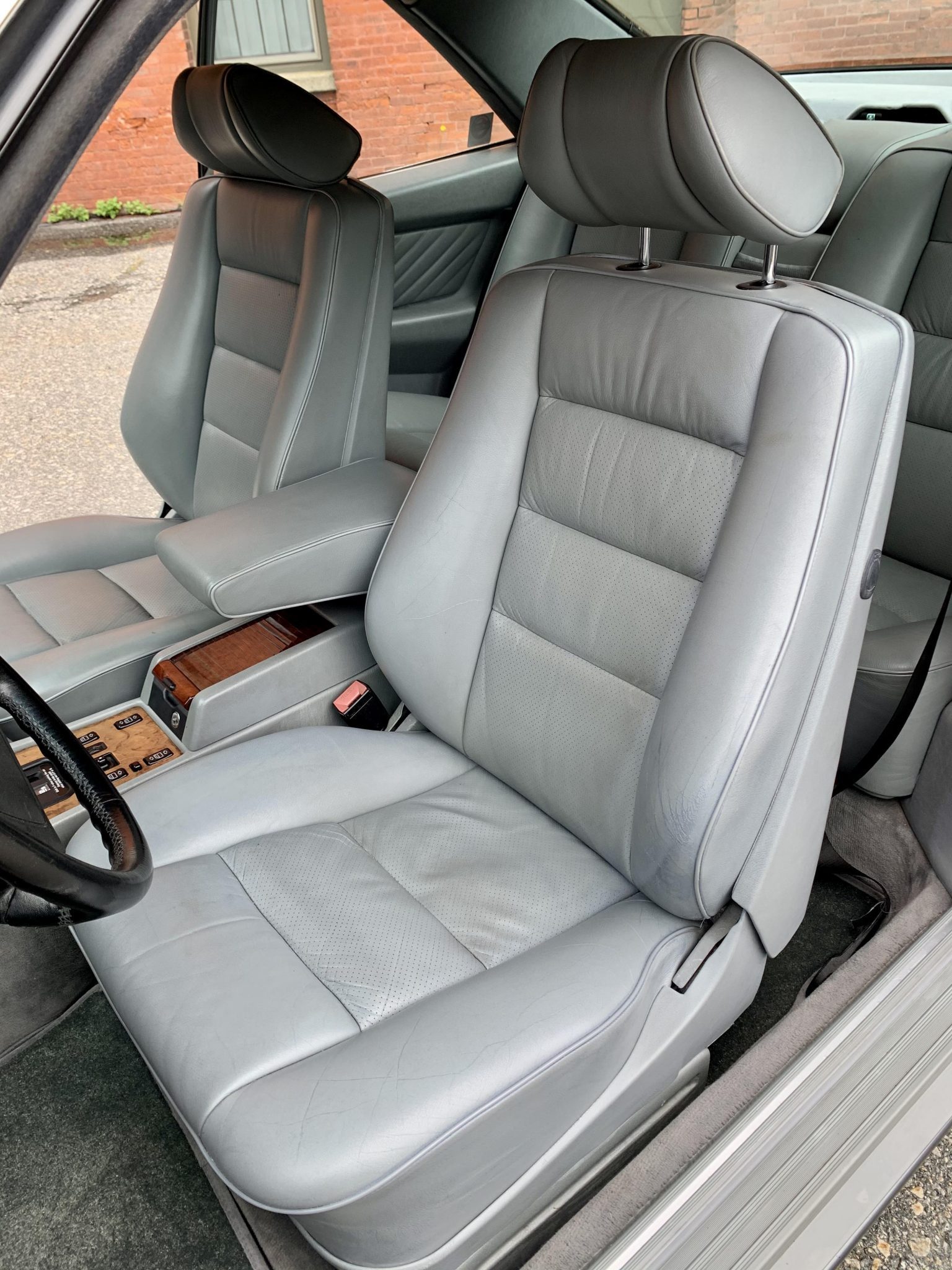 1990 mercedes-benz 560sec