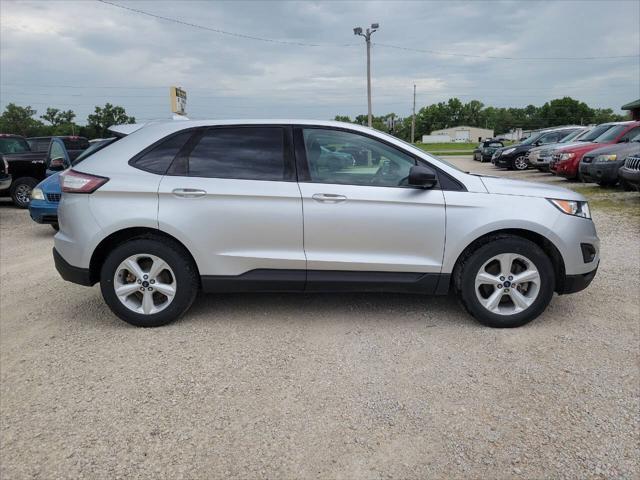 2016 ford edge se