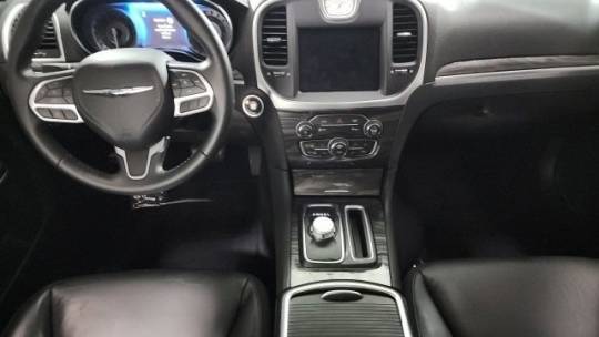 2021 Chrysler 300