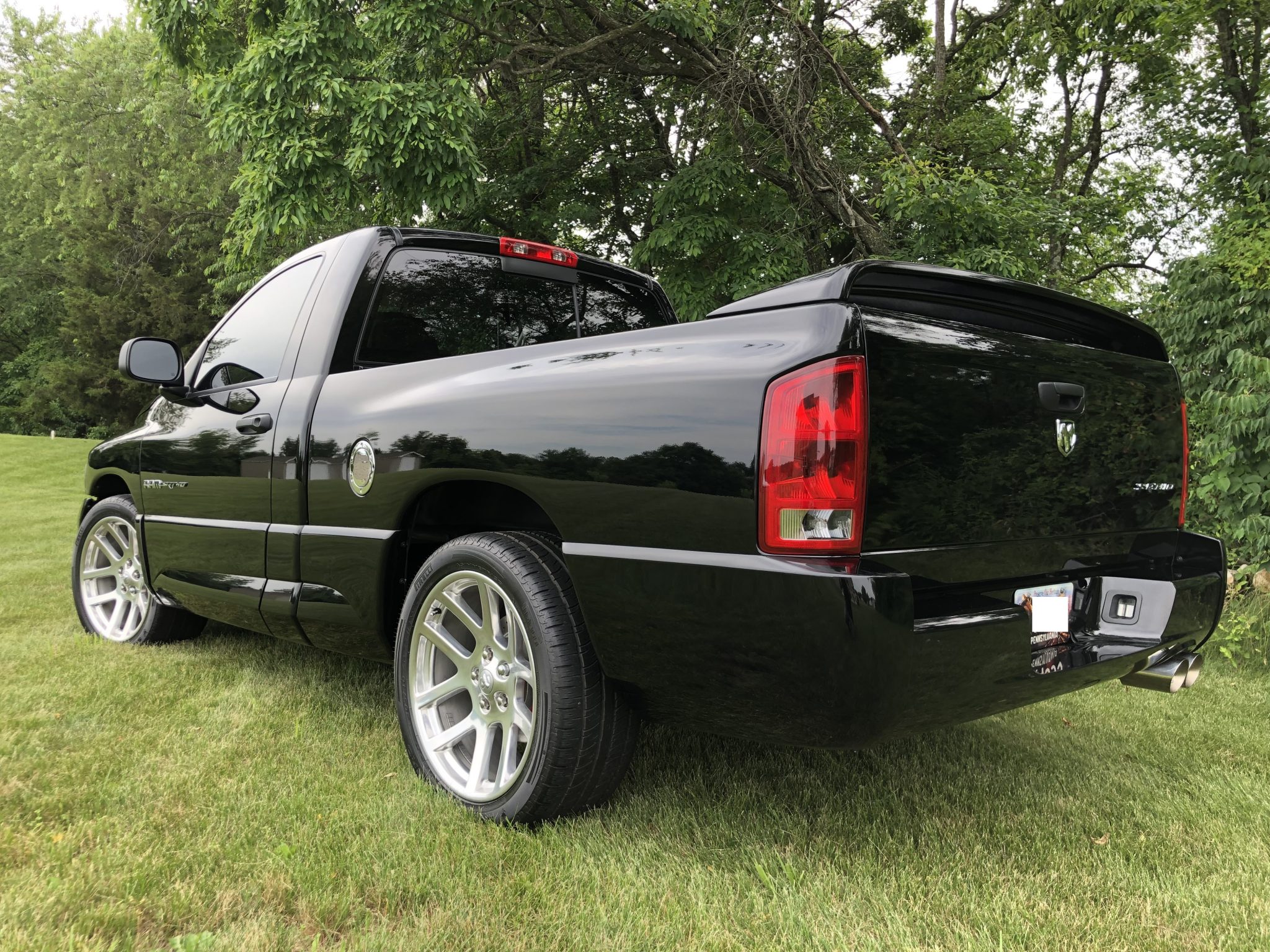 2005 dodge ram srt-10 6-speed