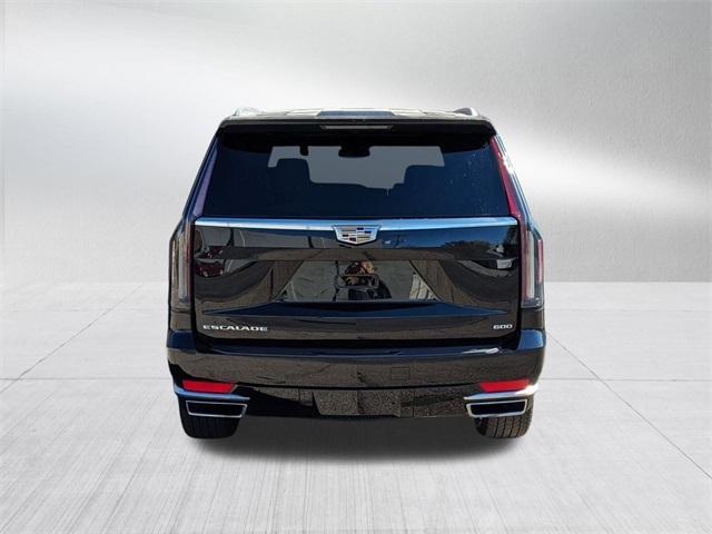 2022 cadillac escalade luxury