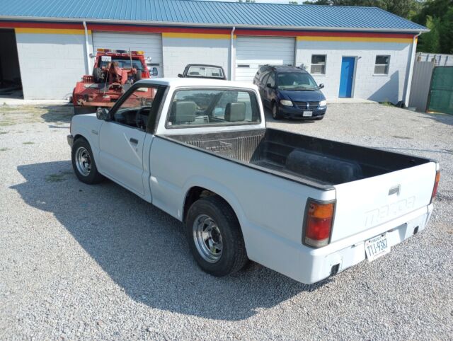 1988 mazda b2200 pickup grey rwd manual short bed