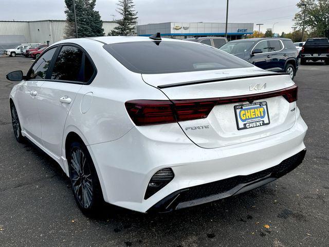 2023 kia forte gt-line