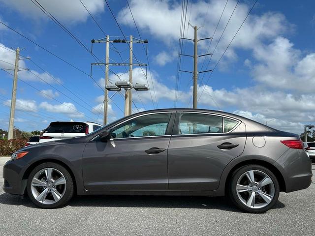 2013 acura ilx 2.0l w/premium package