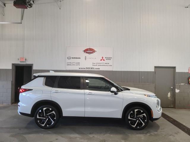 2024 mitsubishi outlander se
