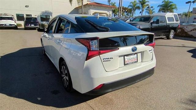 2020 toyota prius xle