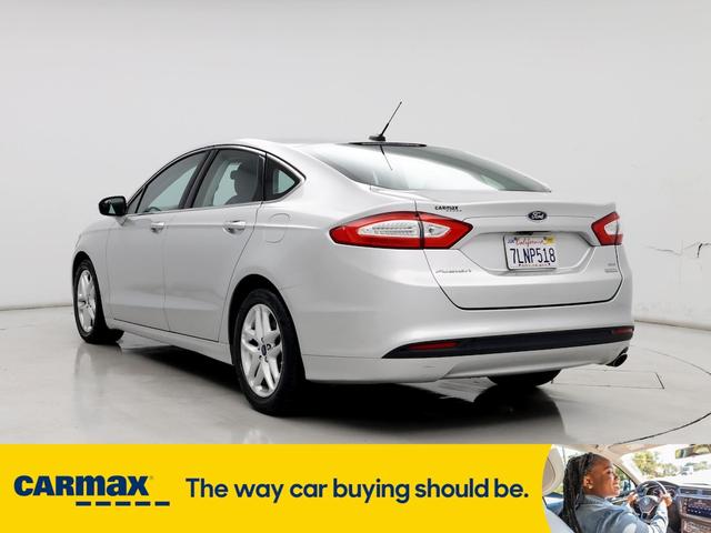 2016 ford fusion se