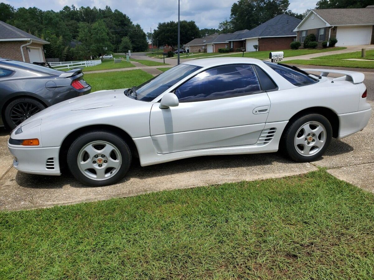 1992 mitsubishi 3000gt sportscar white rwd automatic sl