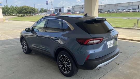 new 2023 ford escape plug-in hybrid fwd