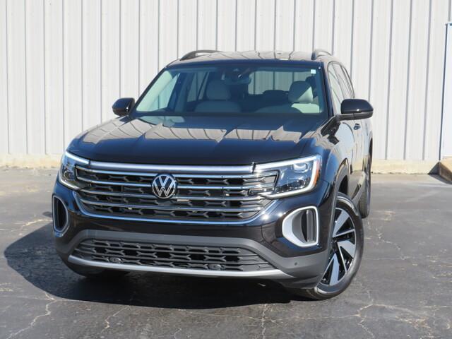 2024 volkswagen atlas 2.0t se w/ technology