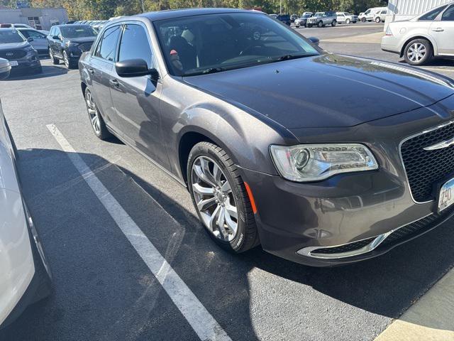 2020 chrysler 300 touring