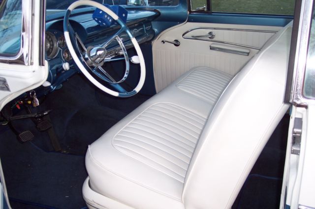 1956 ford fairlane victoria