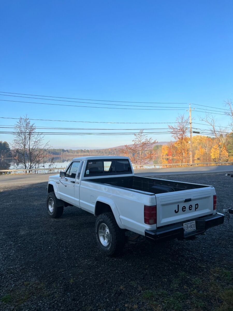 1988 jeep comanche long bed 4x4, 4.0 straight 6, automatic