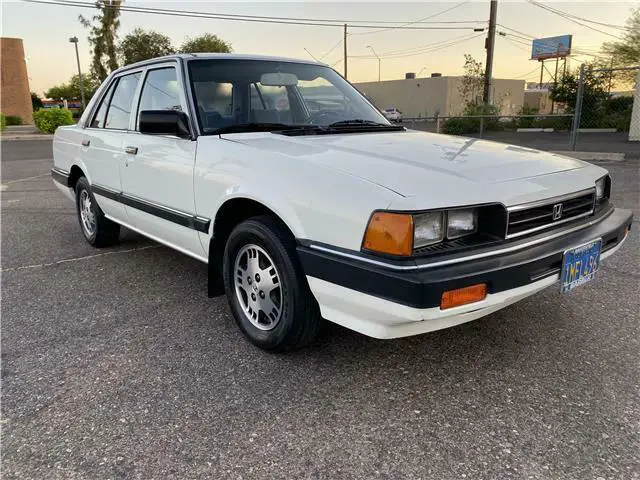 1985 honda accord 5 speed manual..1 owner..rust free..white..spotless