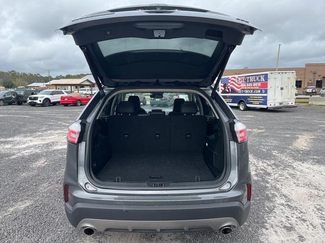 2022 ford edge titanium