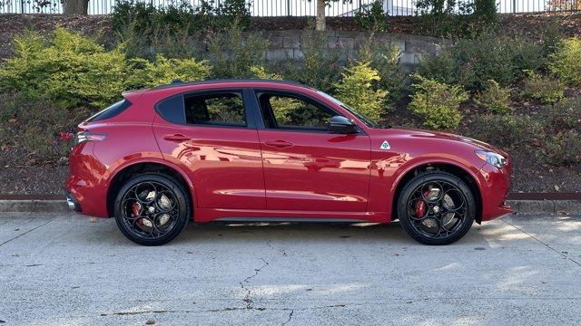 2024 alfa romeo stelvio quadrifoglio