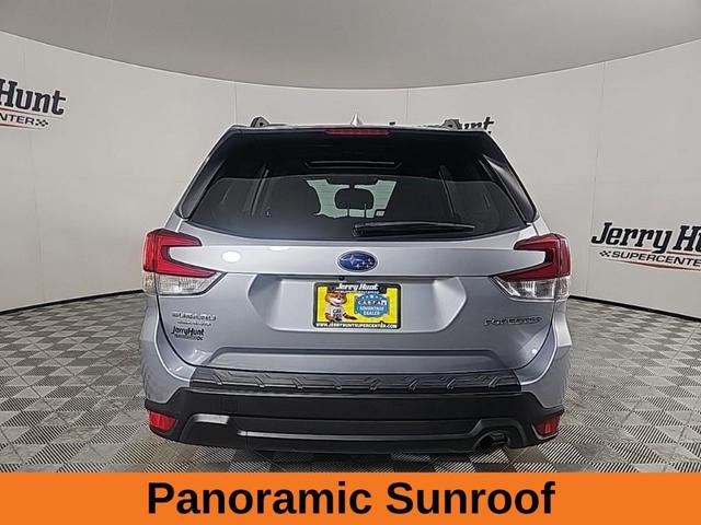 2023 subaru forester premium