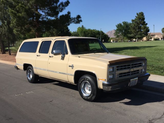 no reserve 1987 chevrolet suburban 1500 series 2wd 87000 original miles