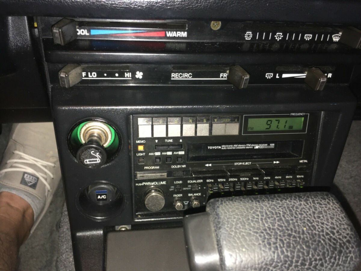 1985 toyota celica gt-s convertible- relatively rare convertible. 74,900 mi