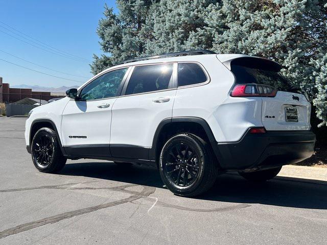 2023 jeep cherokee altitude