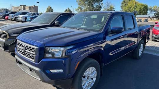 2023 nissan frontier sv