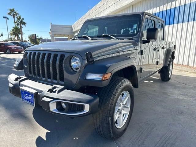 2023 jeep gladiator sport