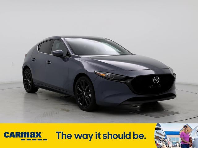 2022 mazda mazda3 premium
