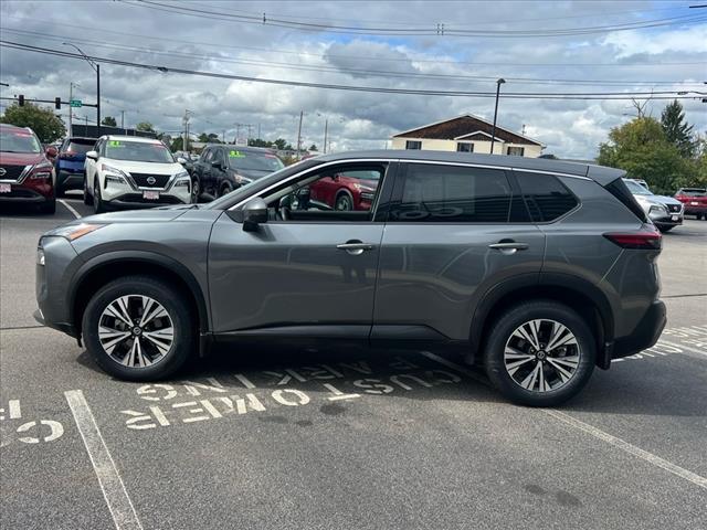 2021 nissan rogue sv