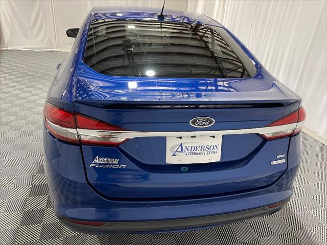 2017 ford fusion se