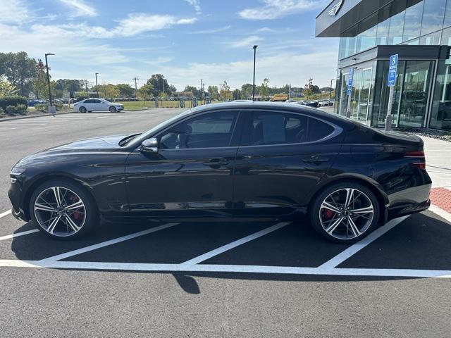 2024 genesis g70 2.5t awd