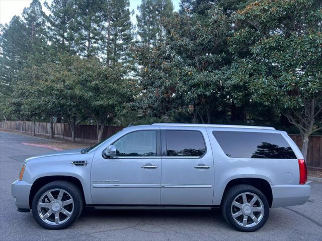 2011 cadillac escalade esv sport