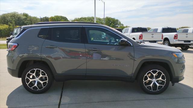 2024 jeep compass latitude