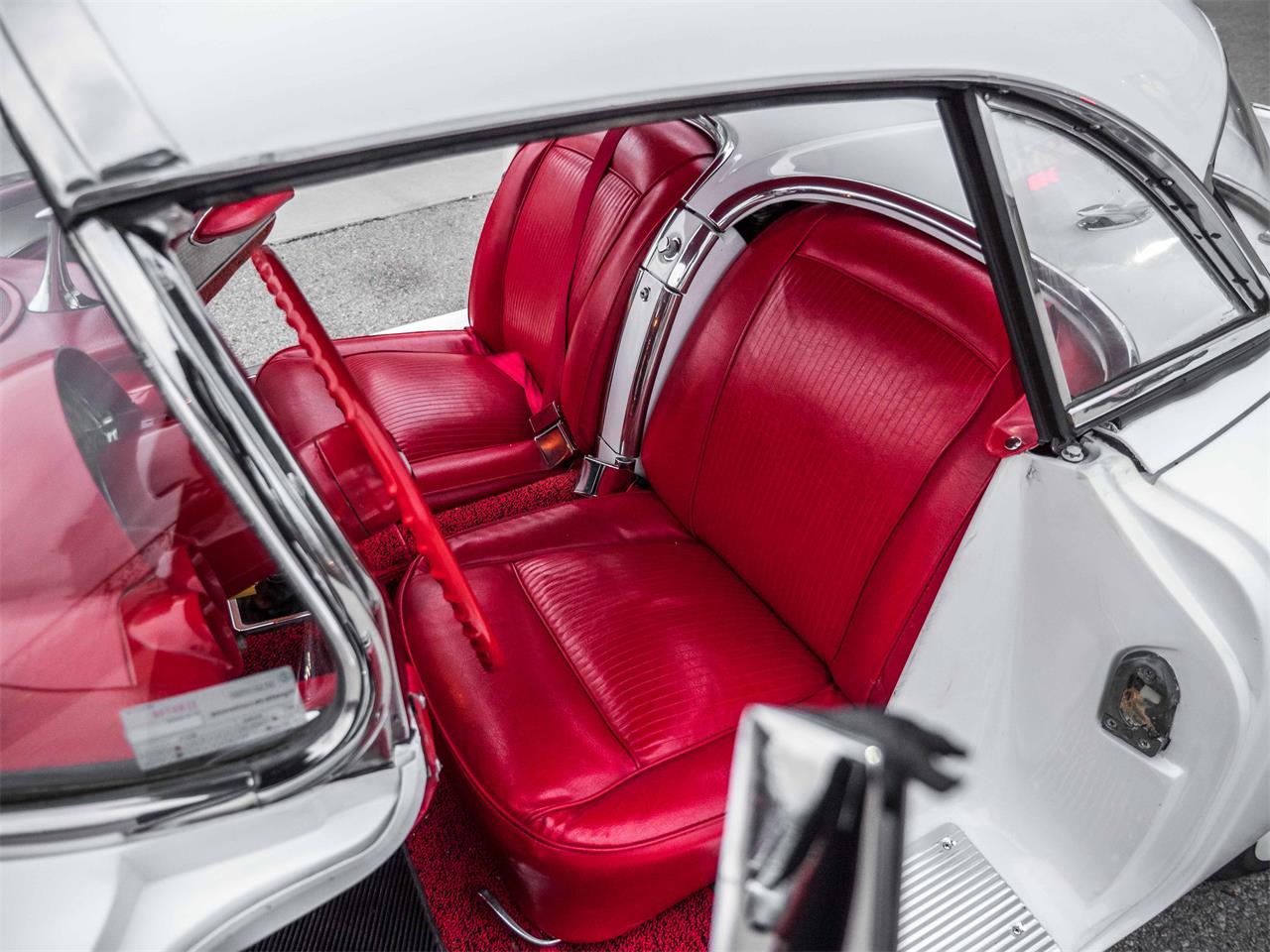 1961 chevrolet corvette