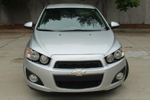 2012 chevrolet sonic 2lt